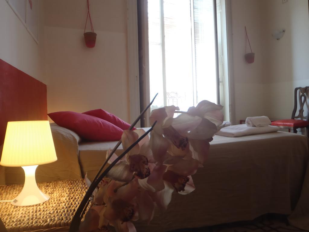 Gianluca'S Room Катания Номер фото